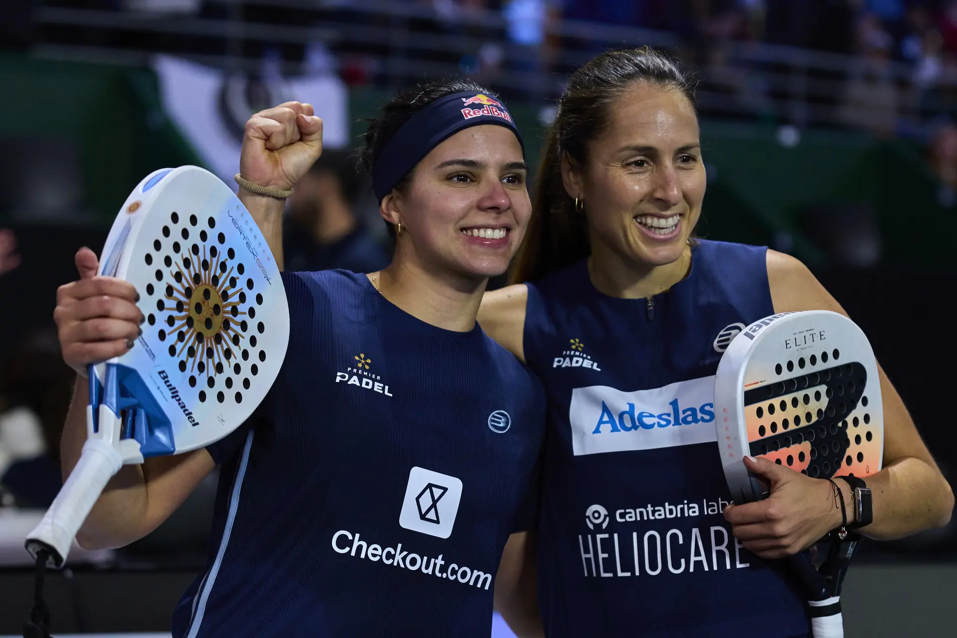 Brea & Triay Shine as the Favourites March On