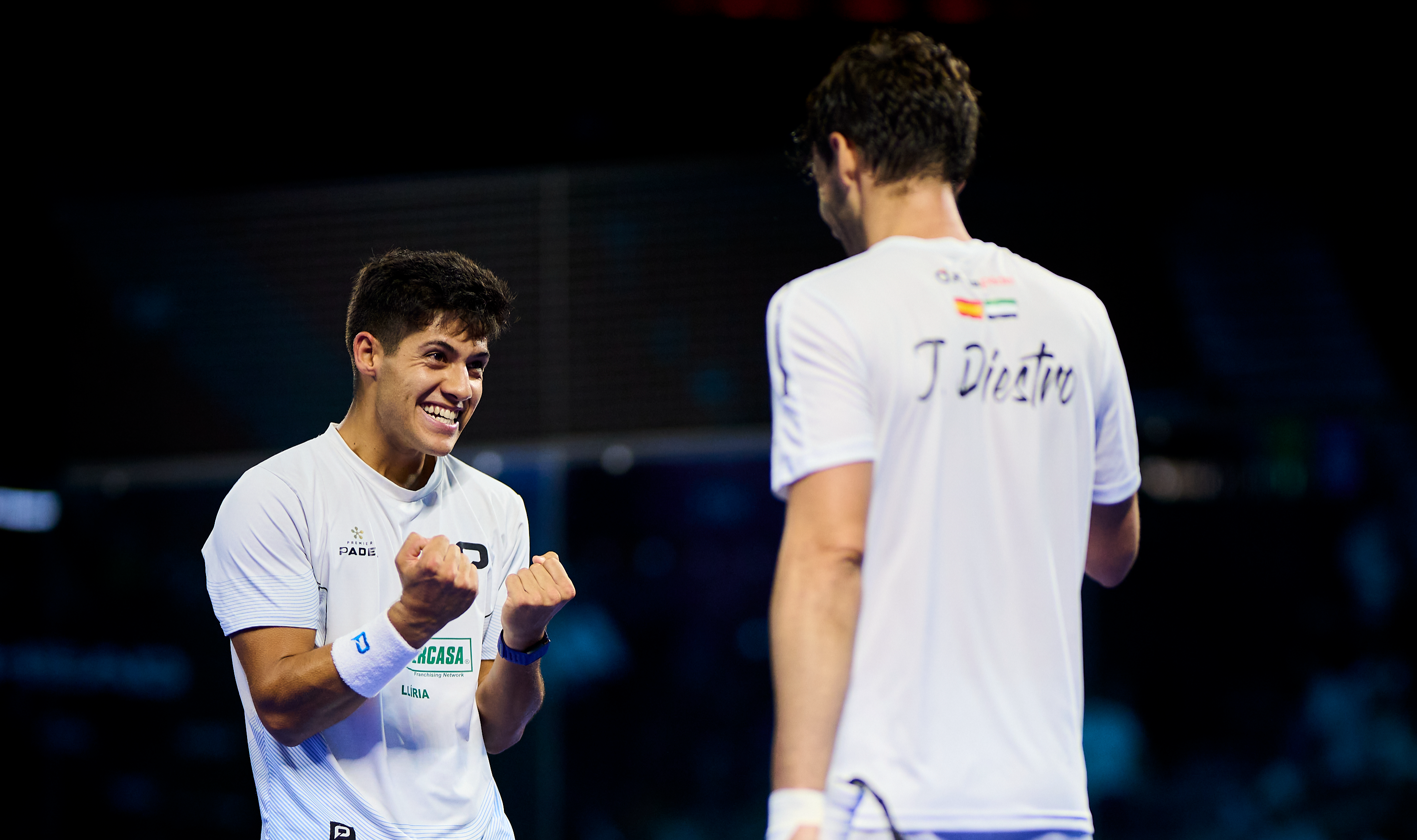 Surprises Continue in Valencia as Favourites Survive Tricky Premier Padel P1 Debuts